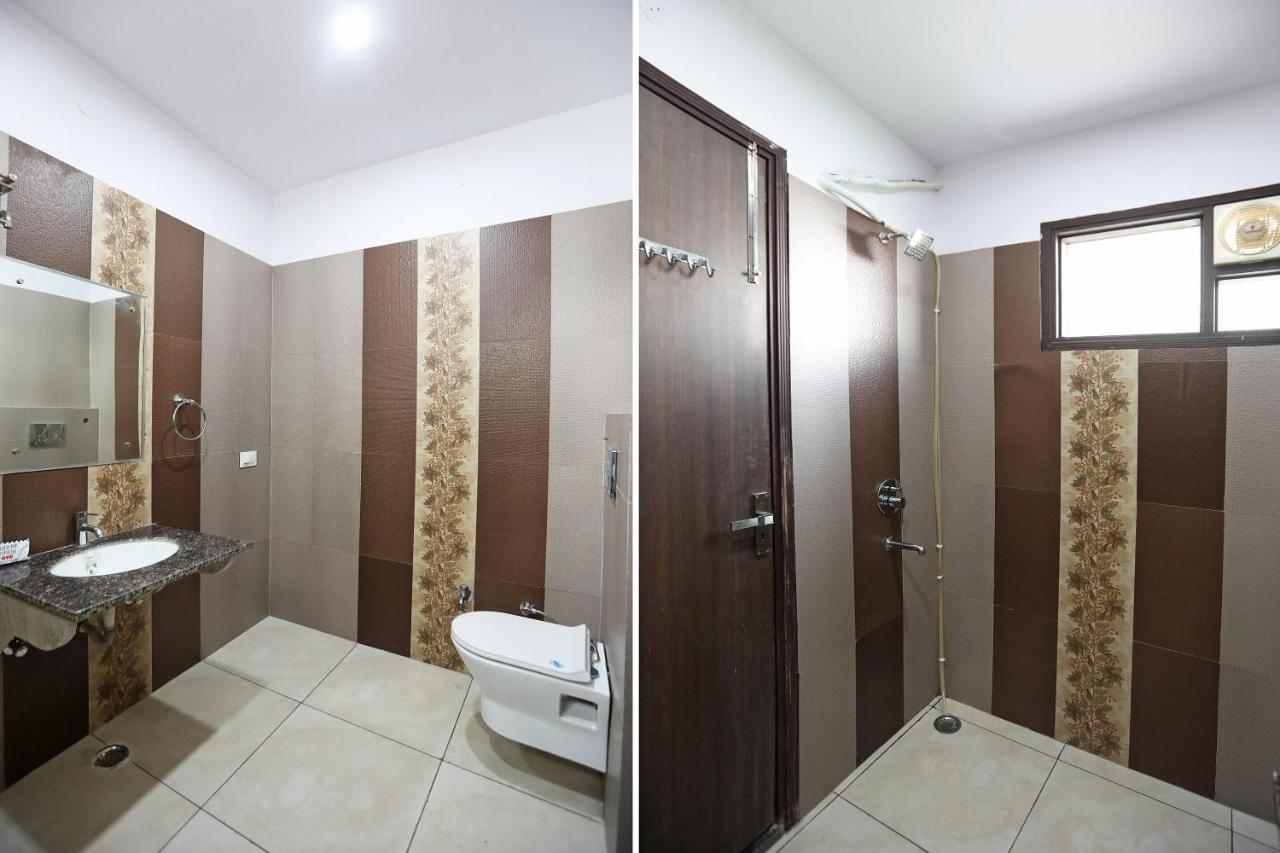 Oyo 48501 Dayal Regency Hotel Hapur Eksteriør billede