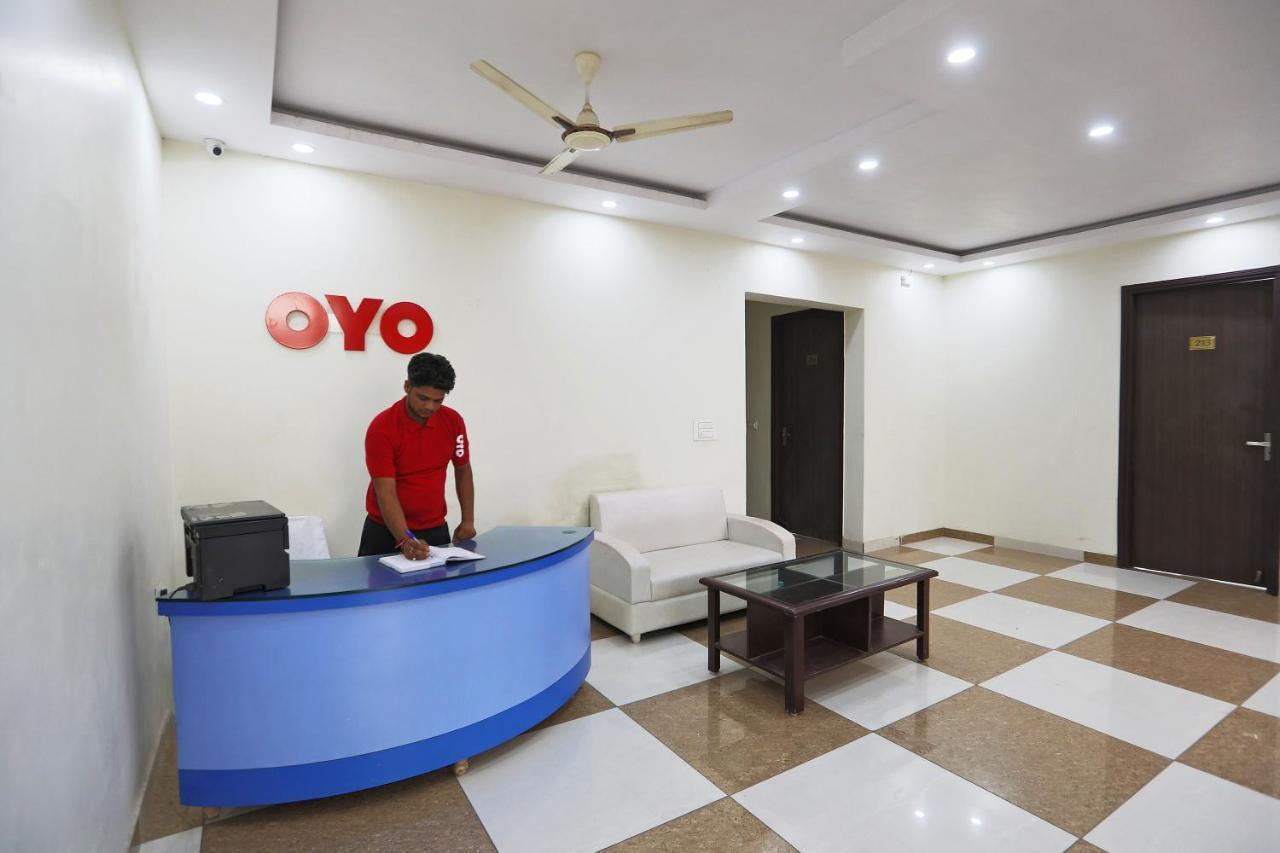 Oyo 48501 Dayal Regency Hotel Hapur Eksteriør billede
