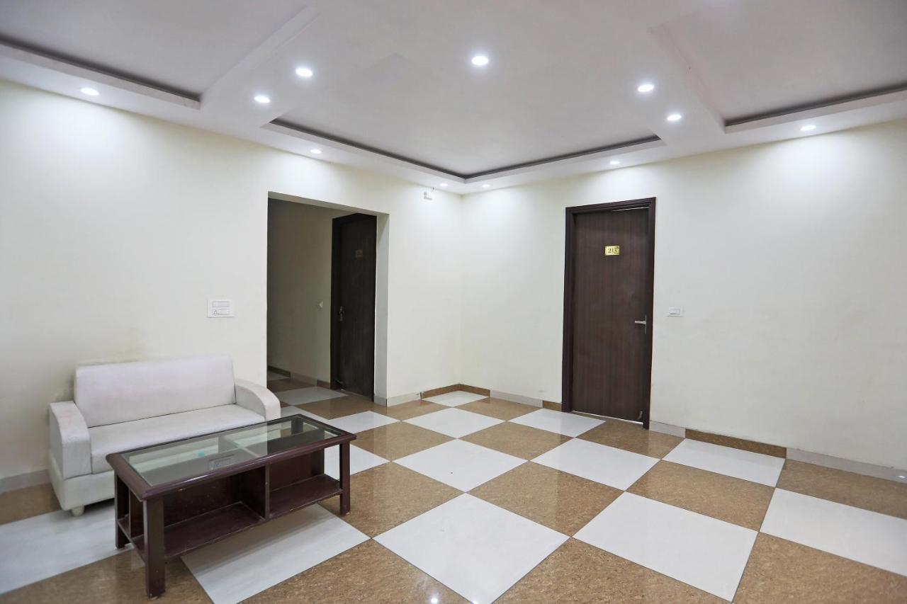 Oyo 48501 Dayal Regency Hotel Hapur Eksteriør billede